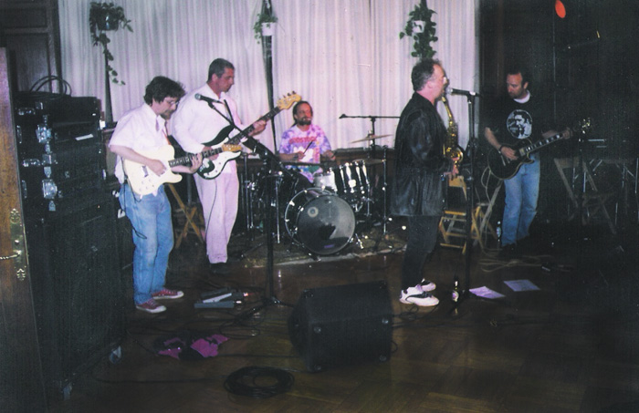 Virus reunion show 1999