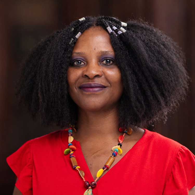 Francisca Oyogoa