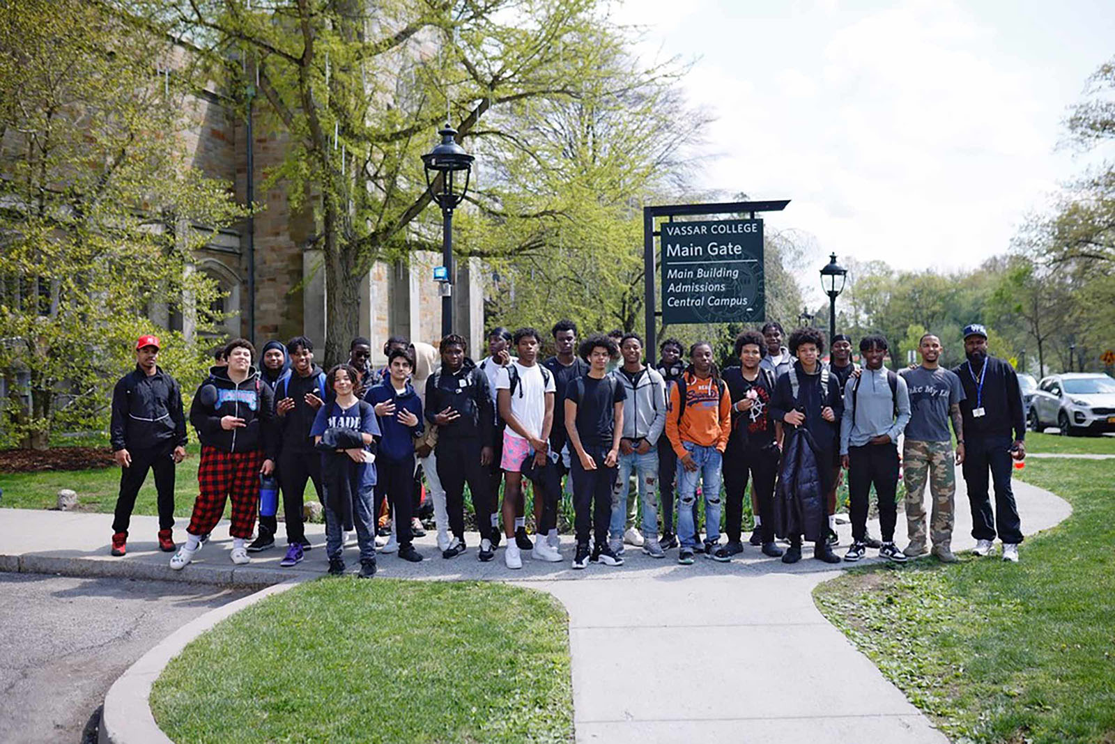 Brothers@ Mentorship Program Arrives at Vassar College