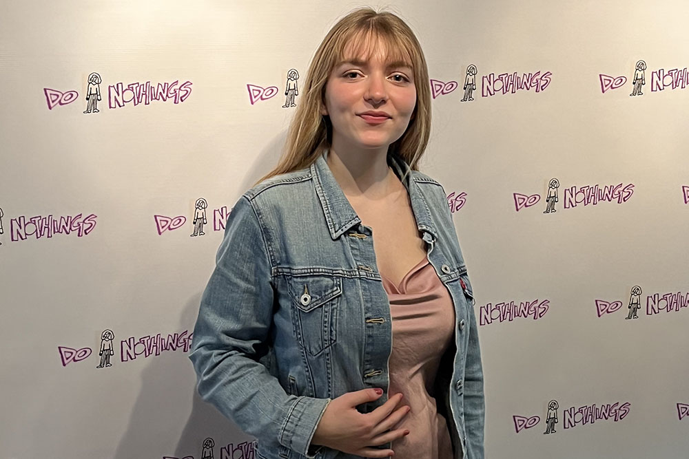 Trudy Poux ’26 at a screening of <em>Do Nothings</em>.