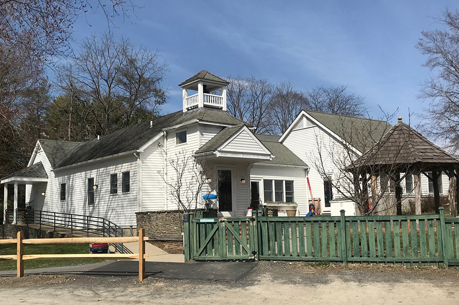 Bard Nursery Director Nora Painten Appears on the Little Feet Community ...