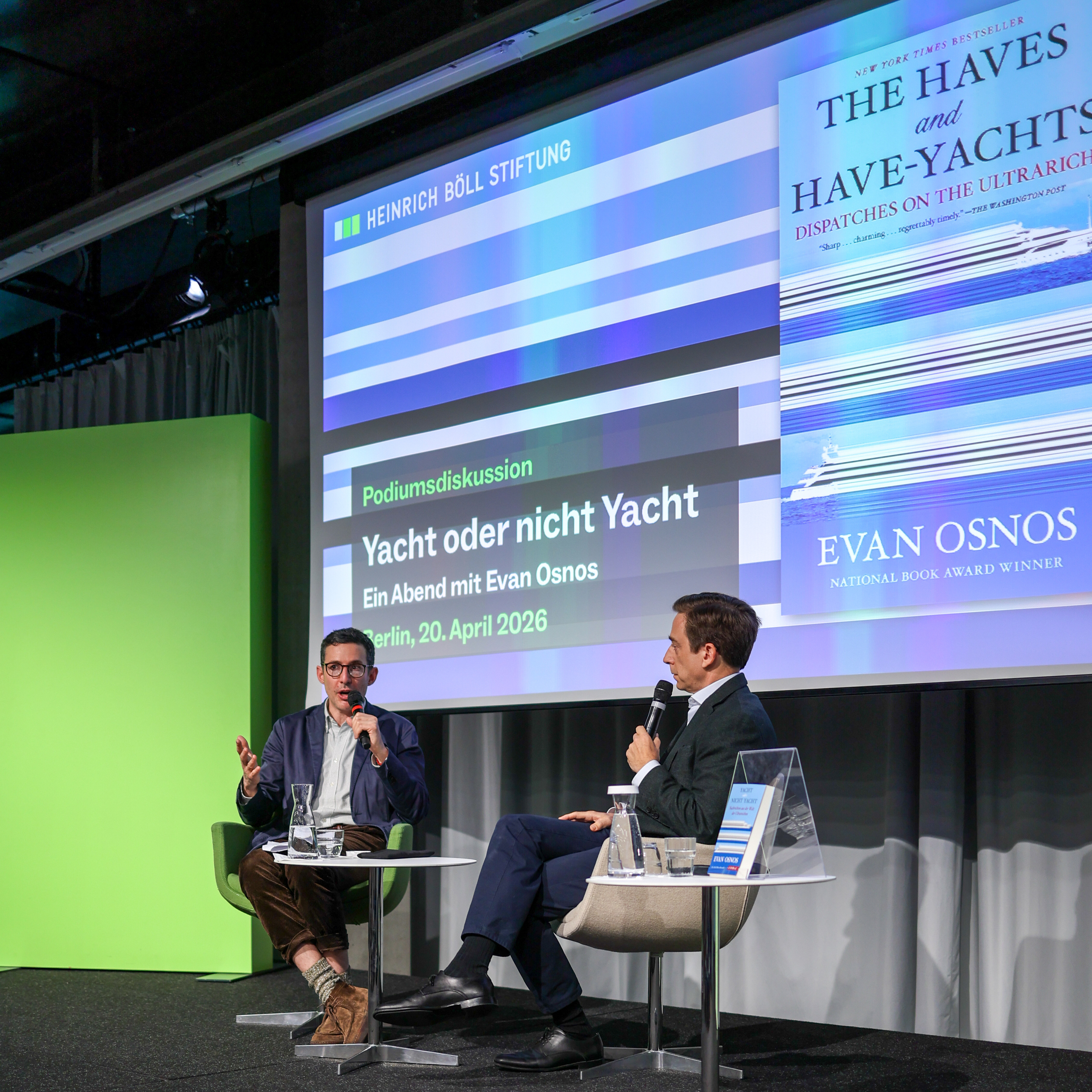 Joshua Yaffa (left) and Evan Osnos (right) in conversation