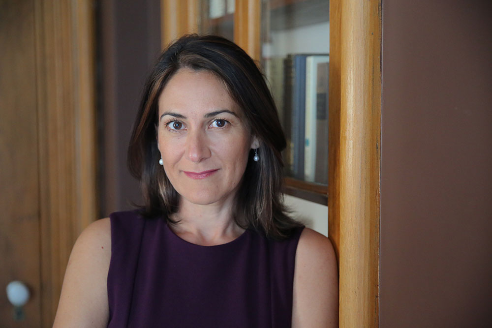 Professional photo of Pavlina Tcherneva.
