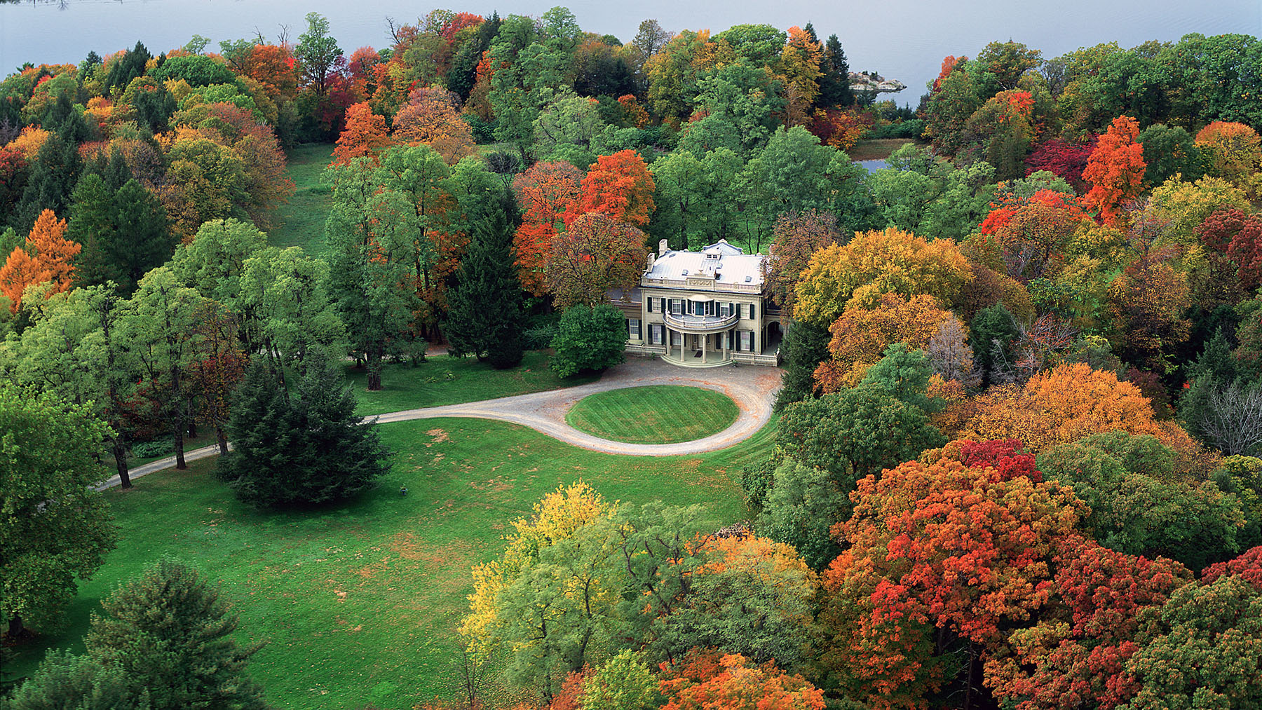 Visiting the Montgomery Place Campus