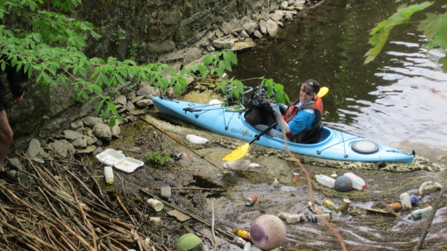 Cleanup of South Tivoli Bay in Canoes
