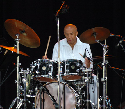 Guitar Summit, Featuring Thurman Barker's Quartet Time Factor