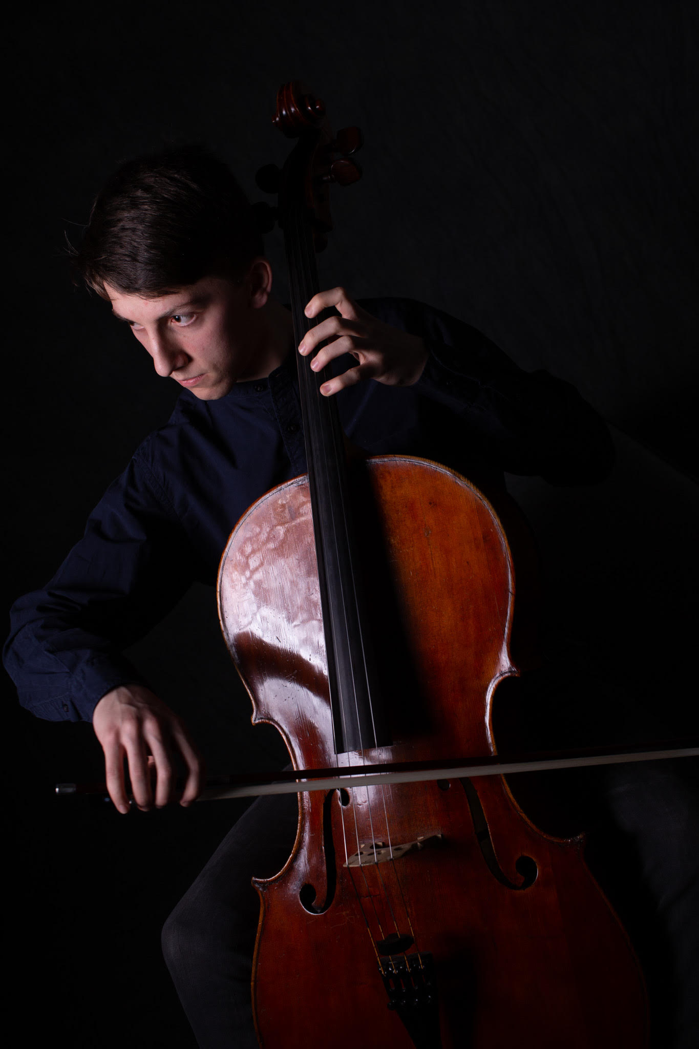 Student Recital: Alexander Levinson, cello,&nbsp;with Sibei Wang, guzheng, and&nbsp; pianists Hanqi Liu and Yilin Li
