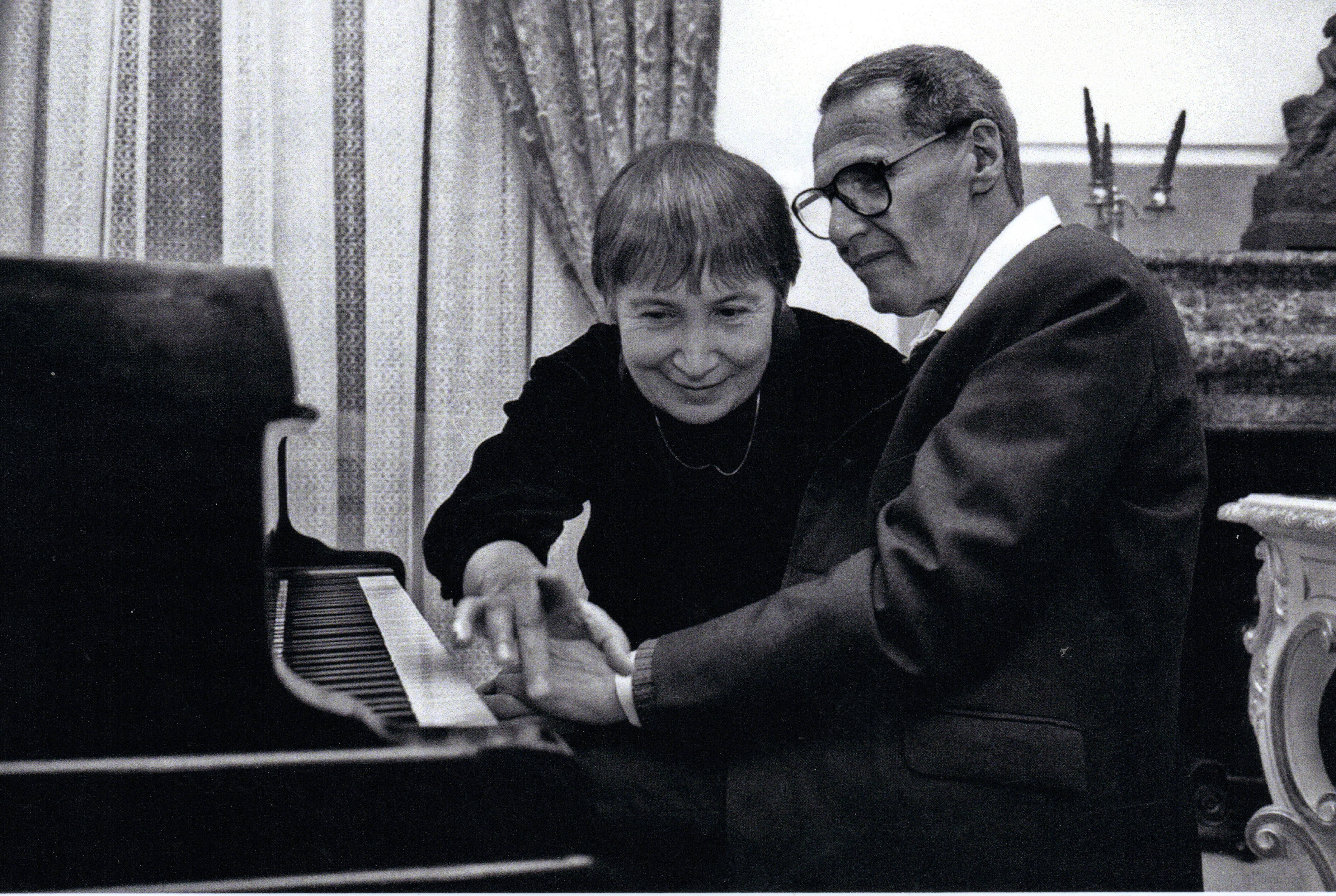 Signs, Games, and Messages: A Kurt&aacute;g Festival.&nbsp;Program III - Bach, Kurt&aacute;g &amp; Mozart