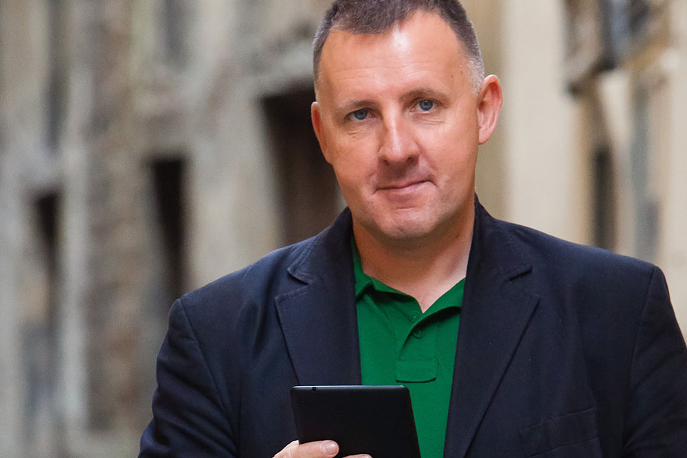 Visit https://forms.office.com/e/UdVyKhSuhr