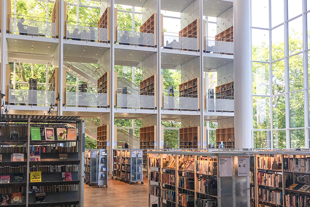 Visit https://ceu-edu.zoom.us/meeting/register/tJUpdOirpjoqGdxm60-JivBYhHU9gGfkE5L1