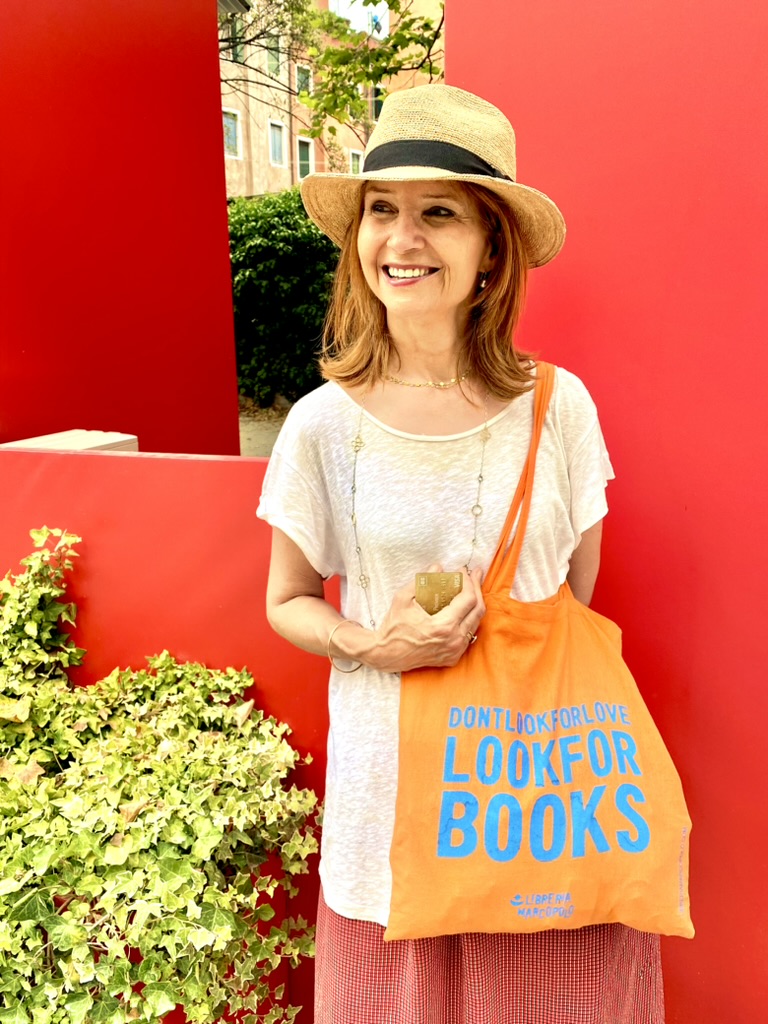 Close Reading with&nbsp;Marina Van Zuylen