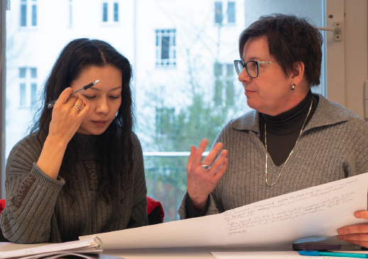 &ldquo;I Snap, Therefore I Am&rdquo;: IWT/CLASP Workshop on Freewriting and Participatory Photography