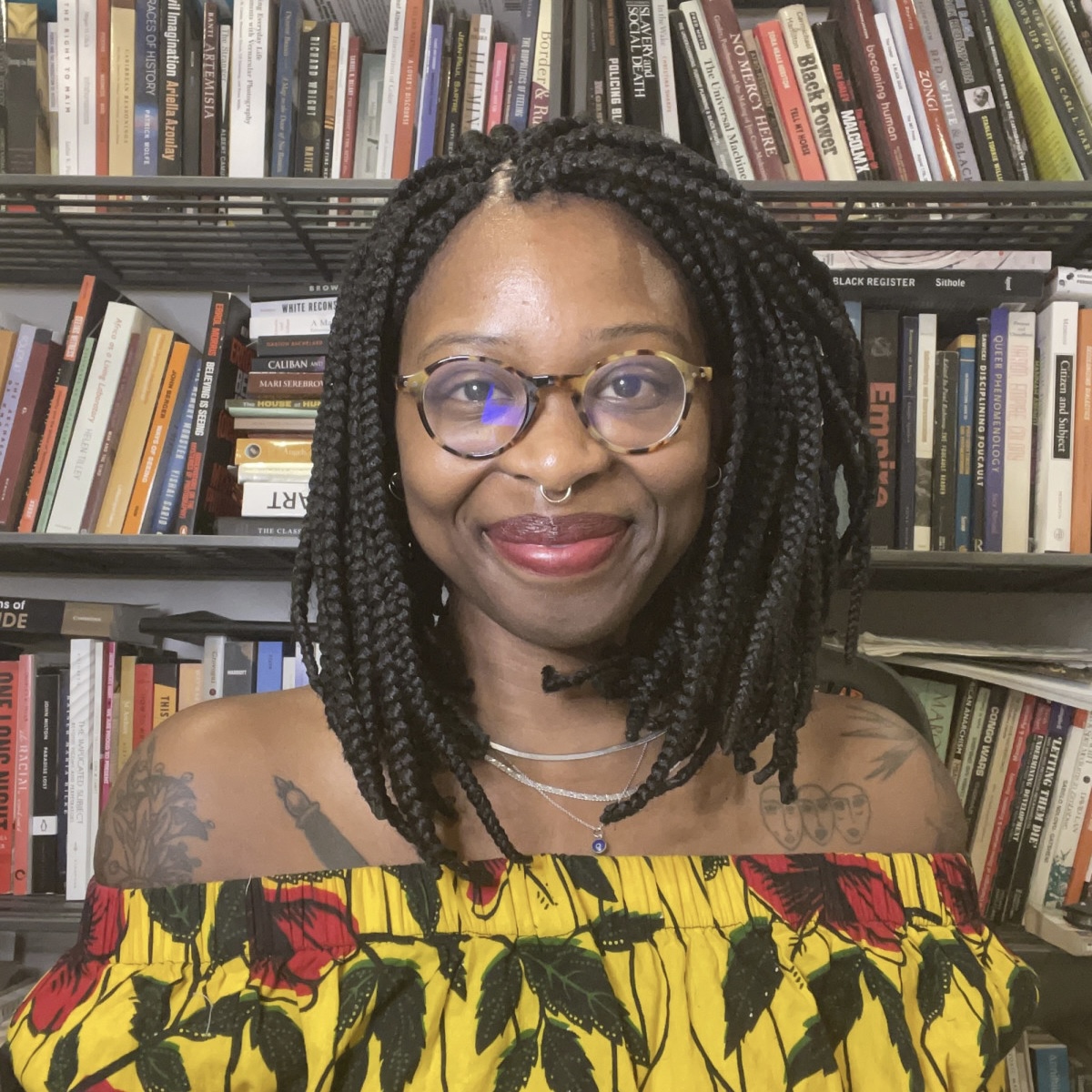 Zo&eacute; Samudzi: &ldquo;Sibathontisele&rdquo; at 15: Zimbabwean Ethnopolitics and the Work of Owen Maseko
