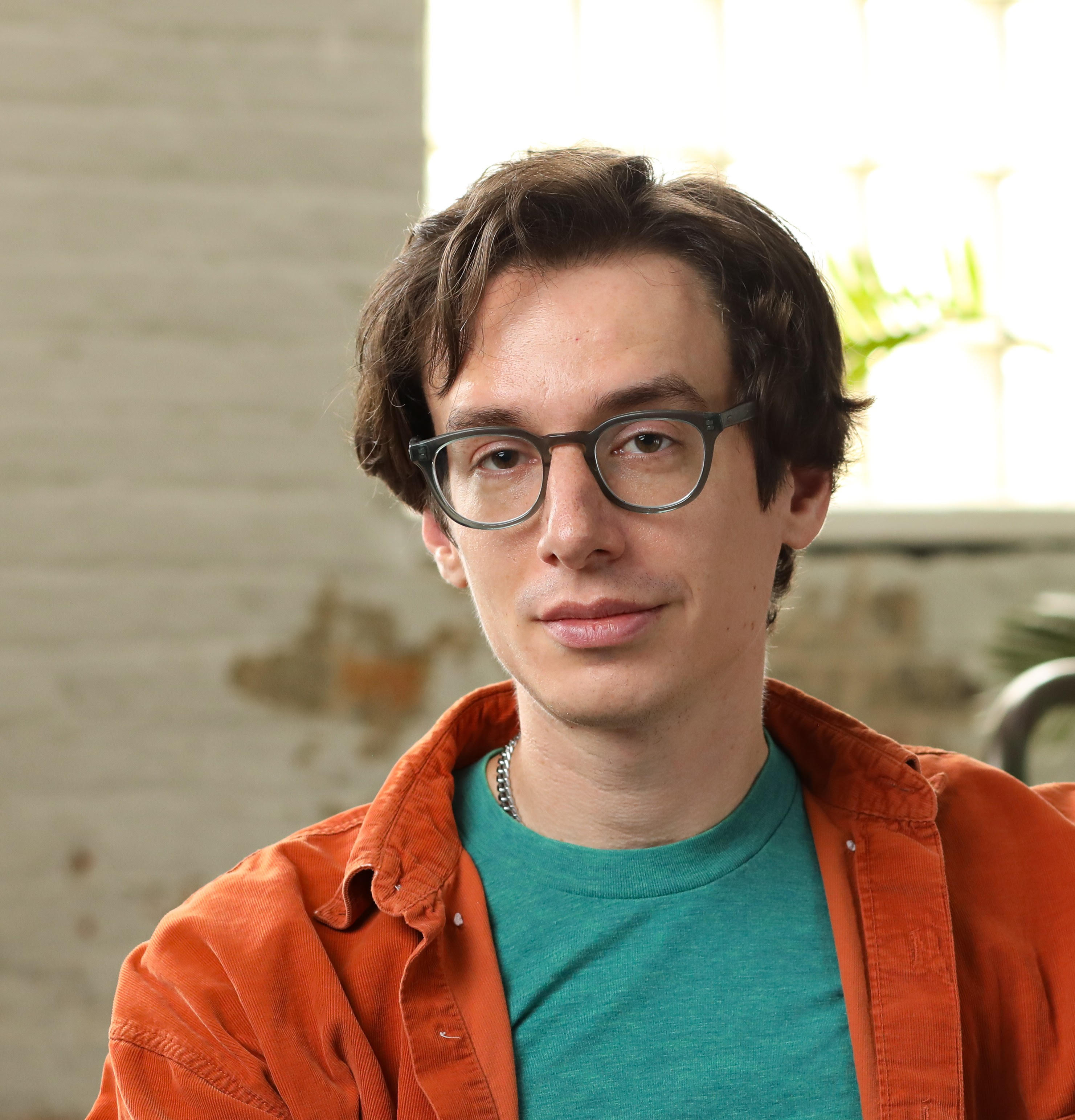 Arendtian Praxis in Gay Politics