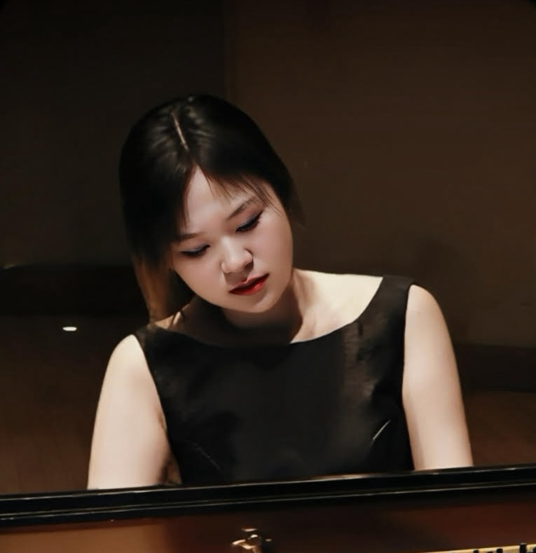 Xinri Zhang '28