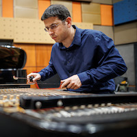 Andr&aacute;s Szalai&nbsp;